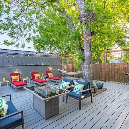 Serene Pool & Firepit In Stunning Home By Airport San Antonio Exterior photo